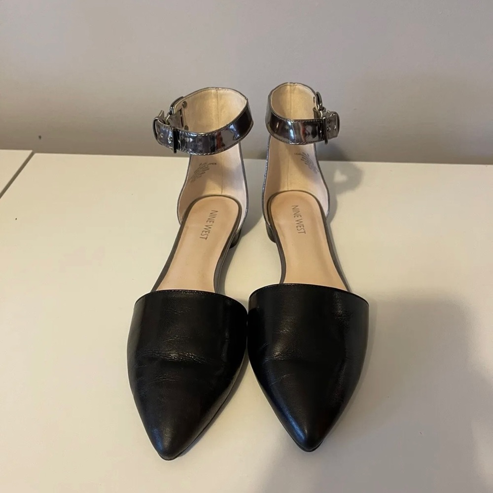 Women's Nine West Ankle Flats -Used
